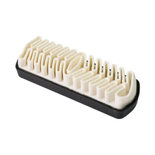 SoleMate Brush